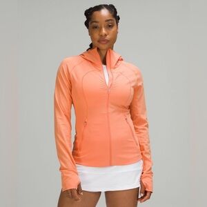 Lululemon Mist Over Windbreaker – Golden Apricot – Size 10